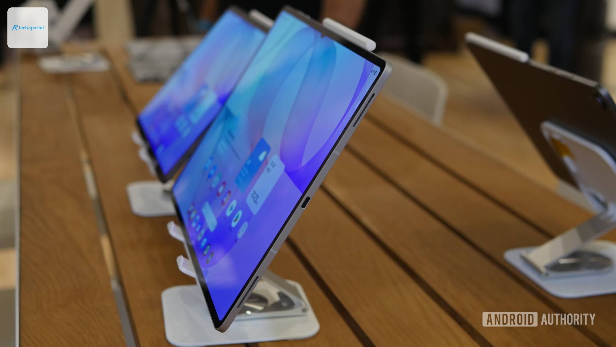 tab s12 ultra side 2