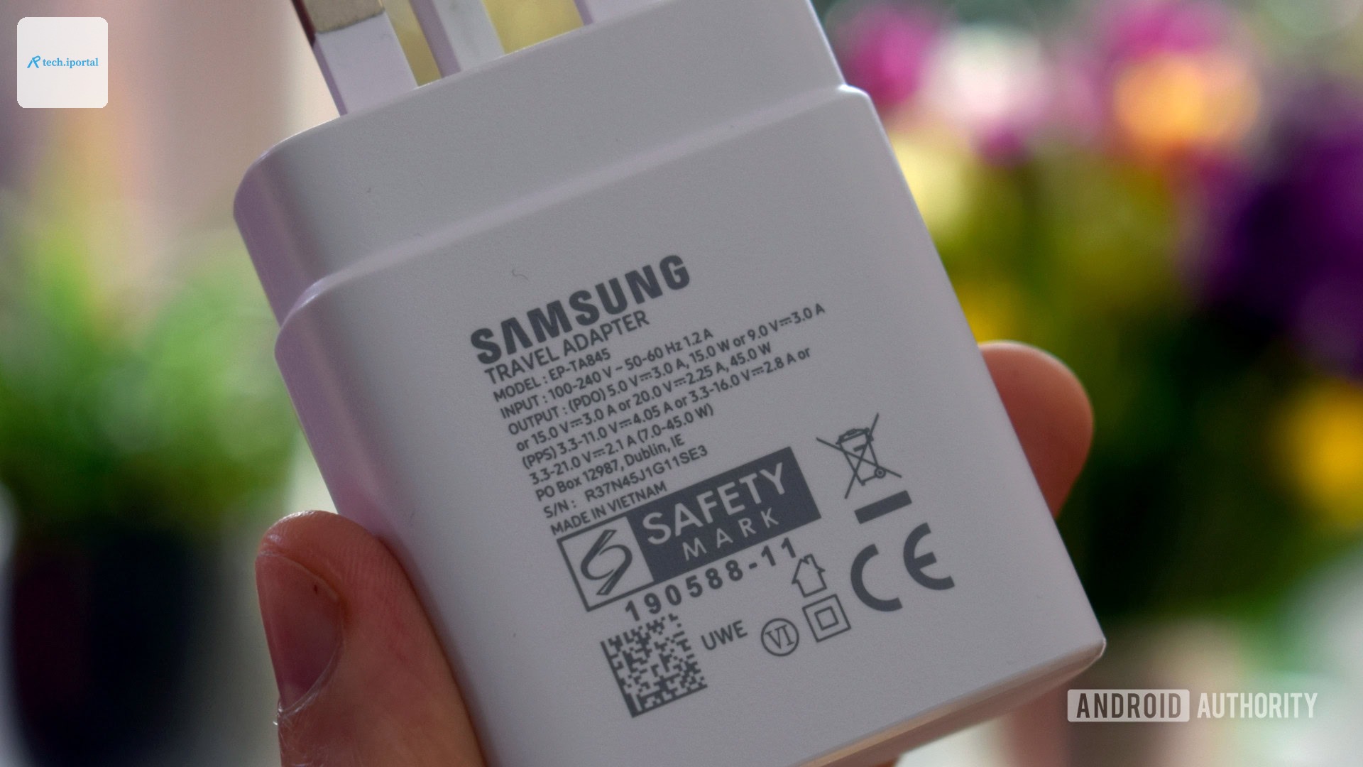 Samsung 45W Travel Adapter charging specs