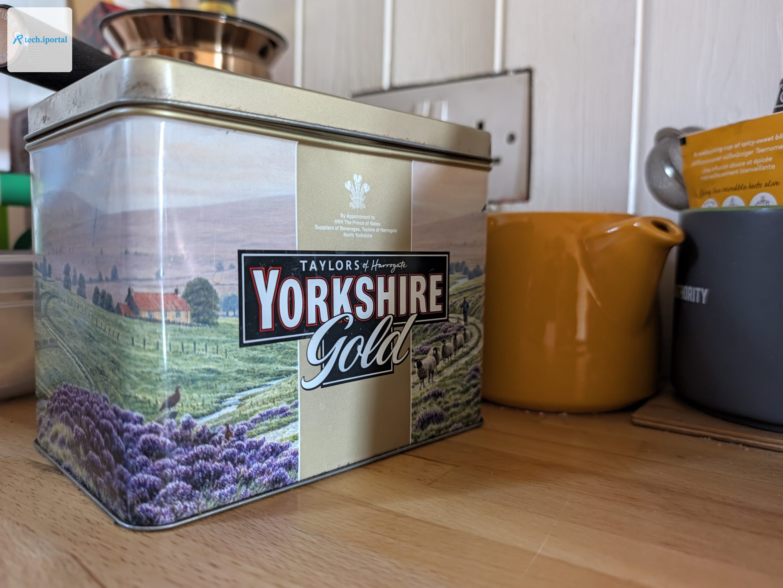Google Pixel 11 Pro XL camera sample color tea