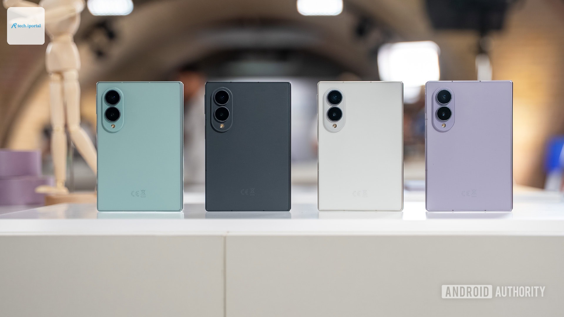 Galaxy Z Fold 8. all 4 colors