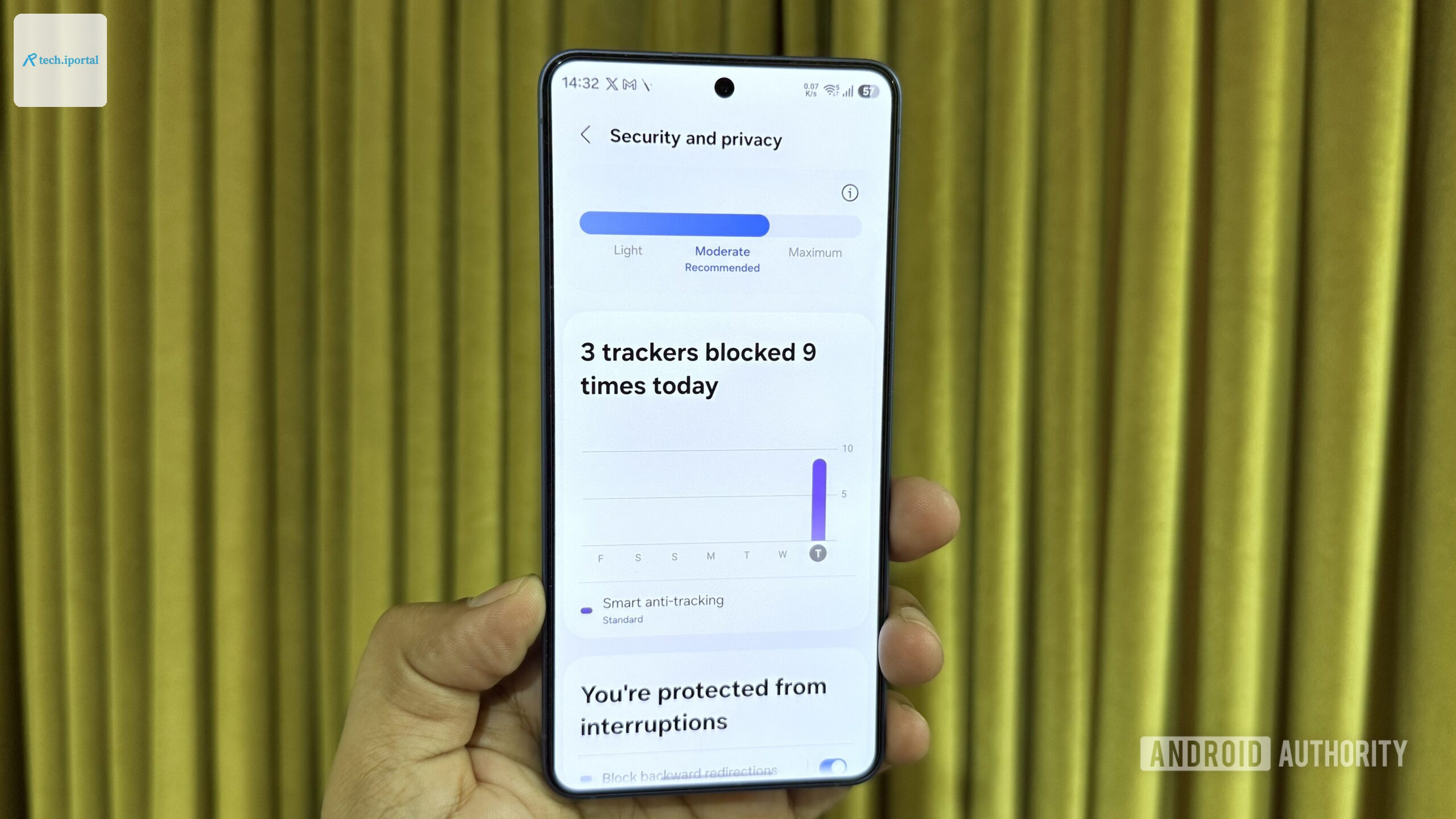 Phone in hand showing Samsung Internet Privacy Dashboard
