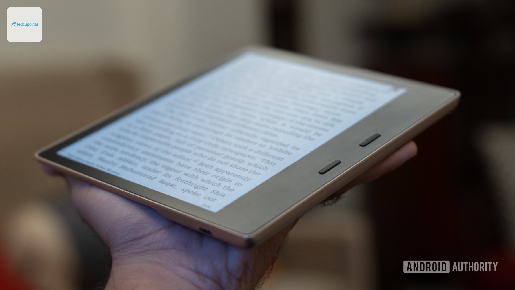 Amazon Kindle Oasis with page turn buttons