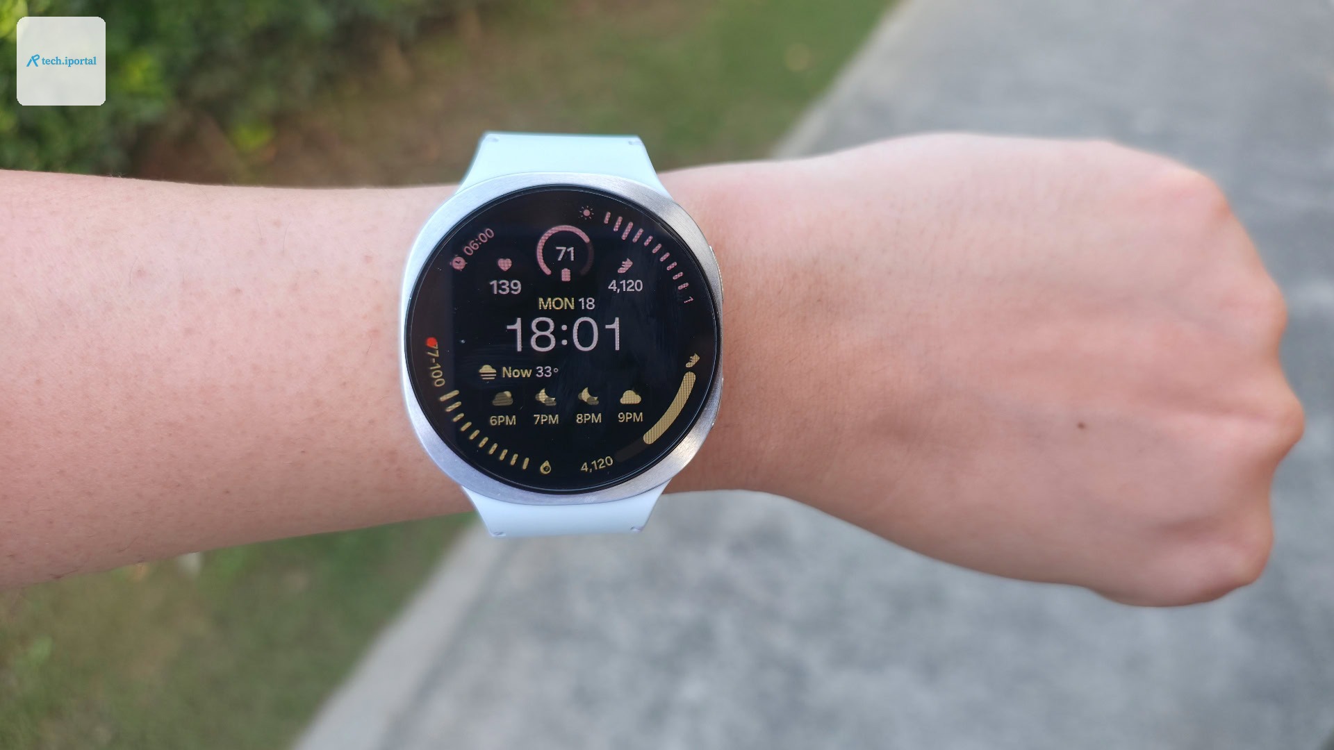 Samsung Galaxy Watch 8 home screen hero