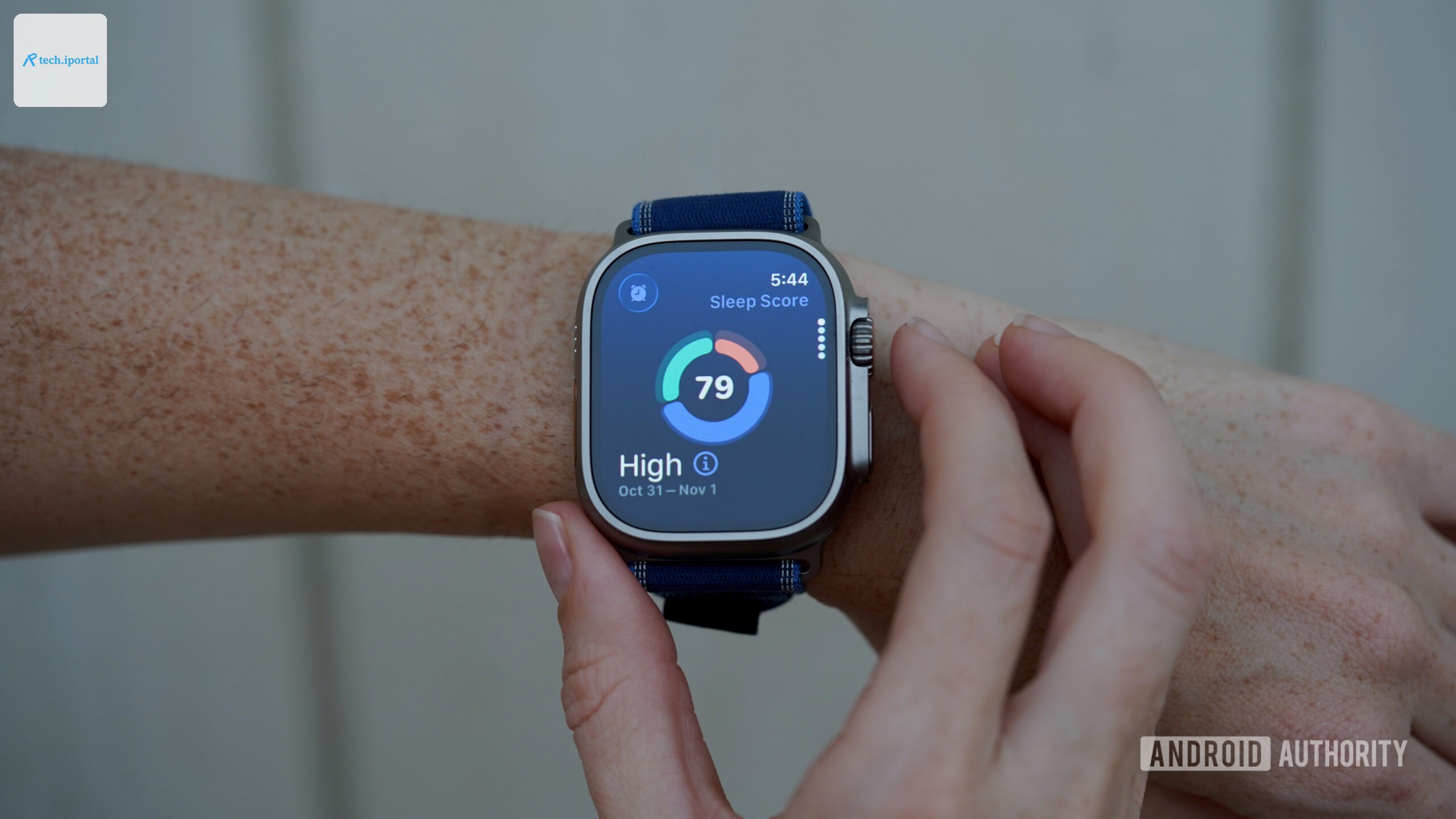 An Apple Watch Ultra 3 user checks their sleep score.