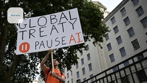 Getty Images PauseAI activists stage emergency protest outside Downing Street in London