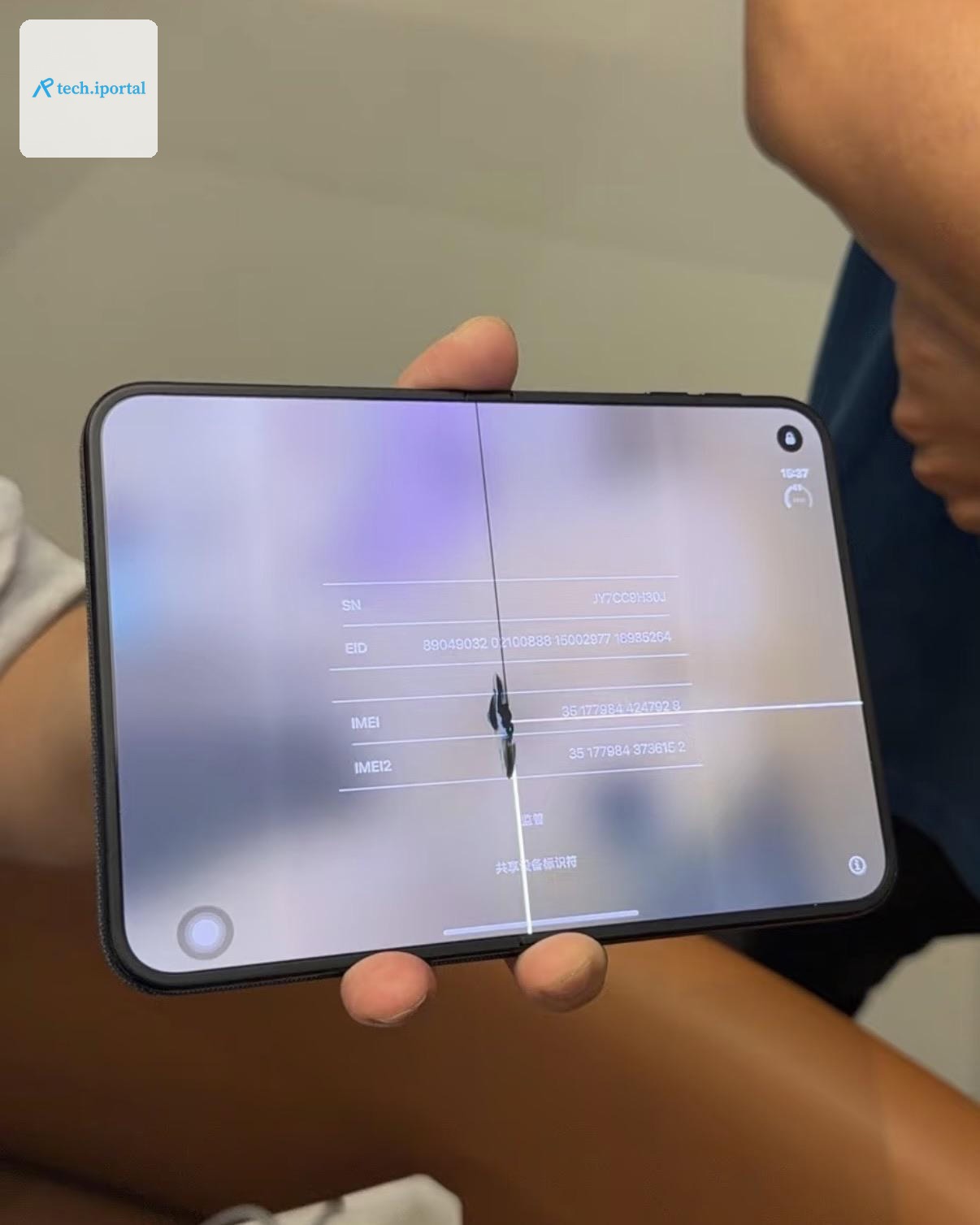 broken iphone duo 1