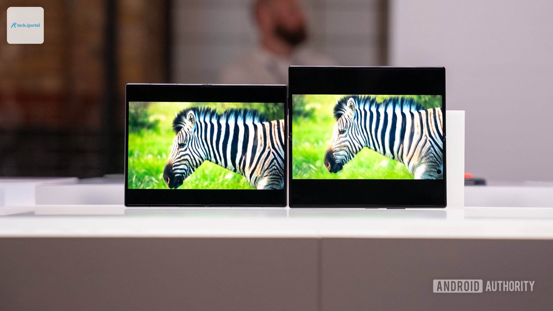 Galaxy Z Fold 8. &amp; Z Fold 8 Ultra video on folding display