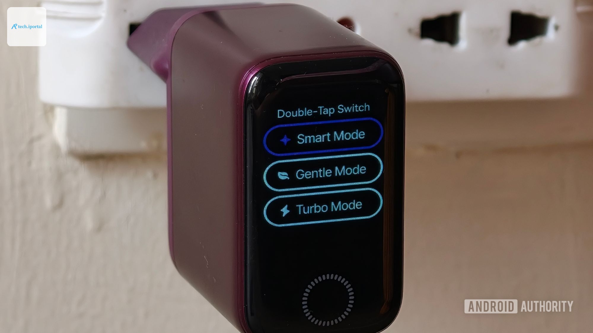 Double tap switch to change modes on the Baseus PicoGo Pro 100W GaN charger