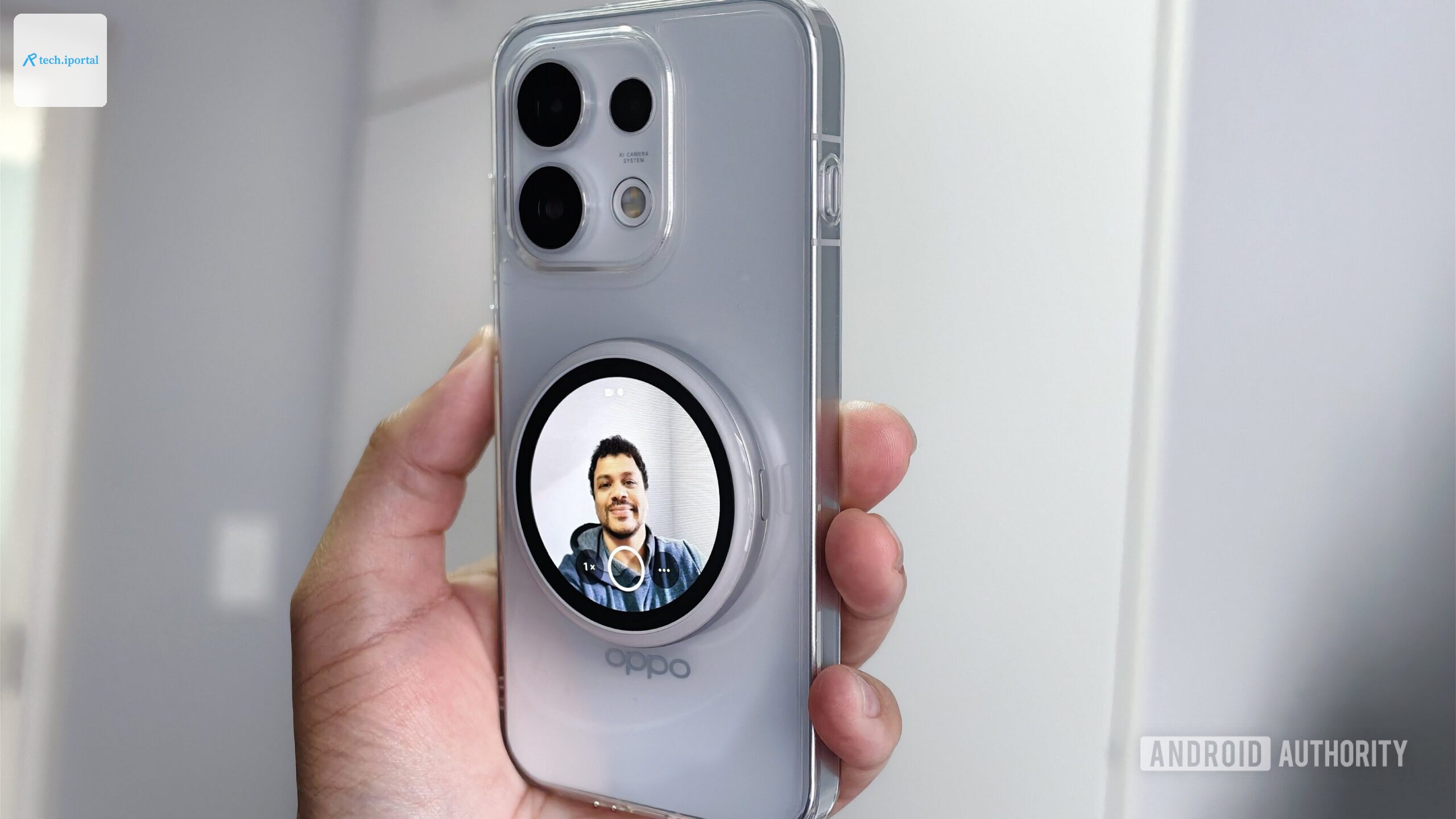 OPPO Bubble on back of Reno 16 Pro