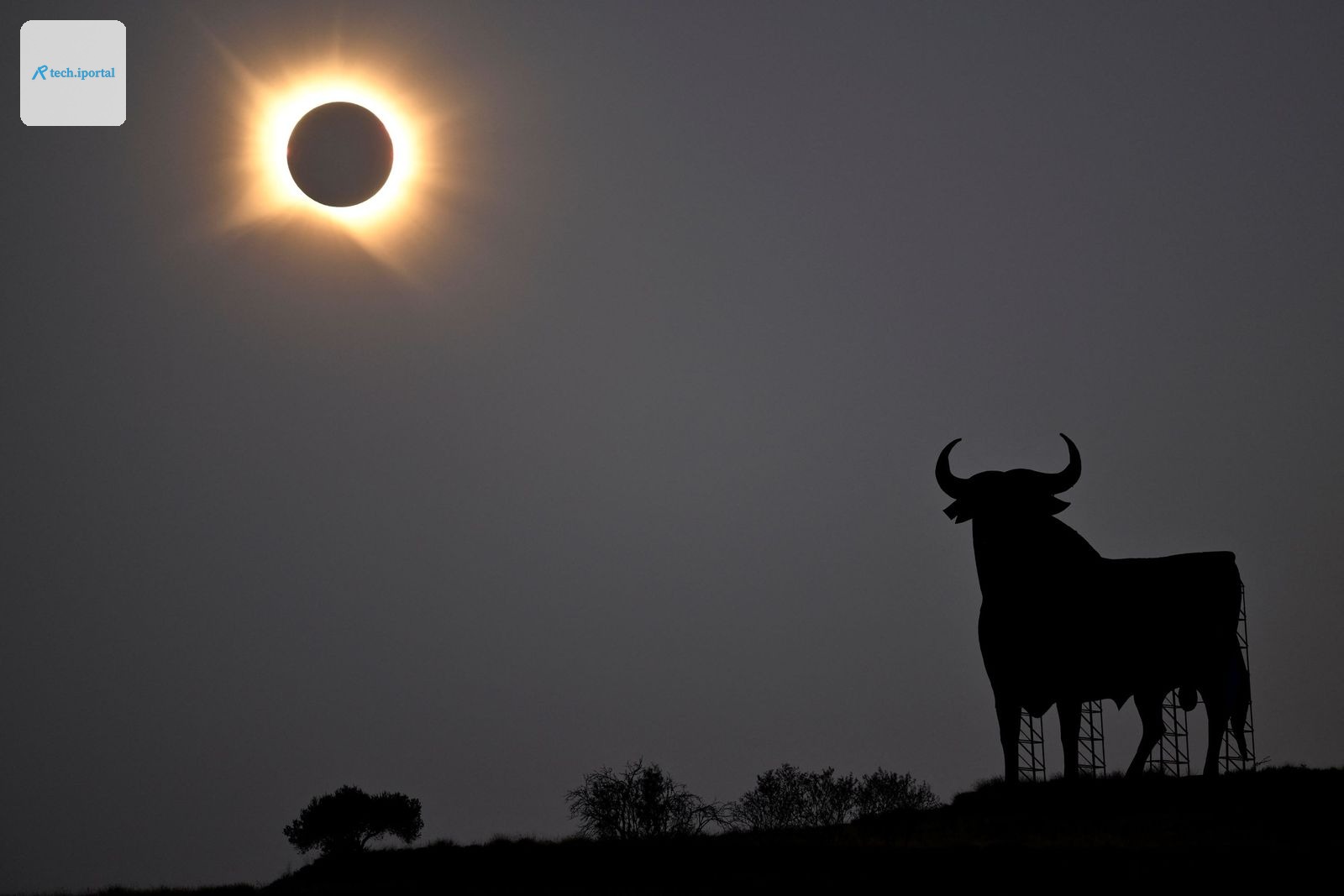 4 eclipse España 2289700700