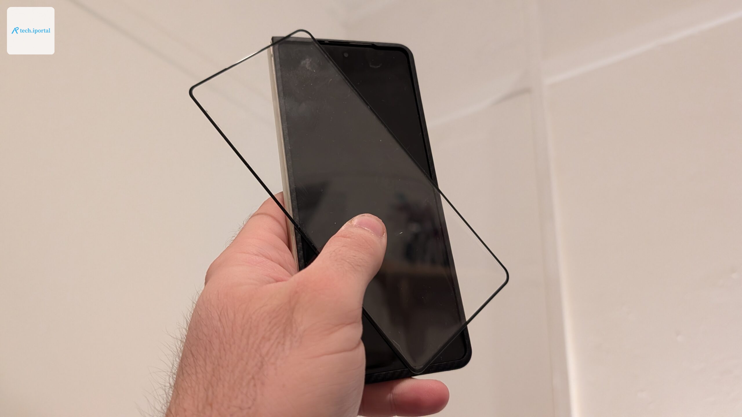 razr fold screen protector